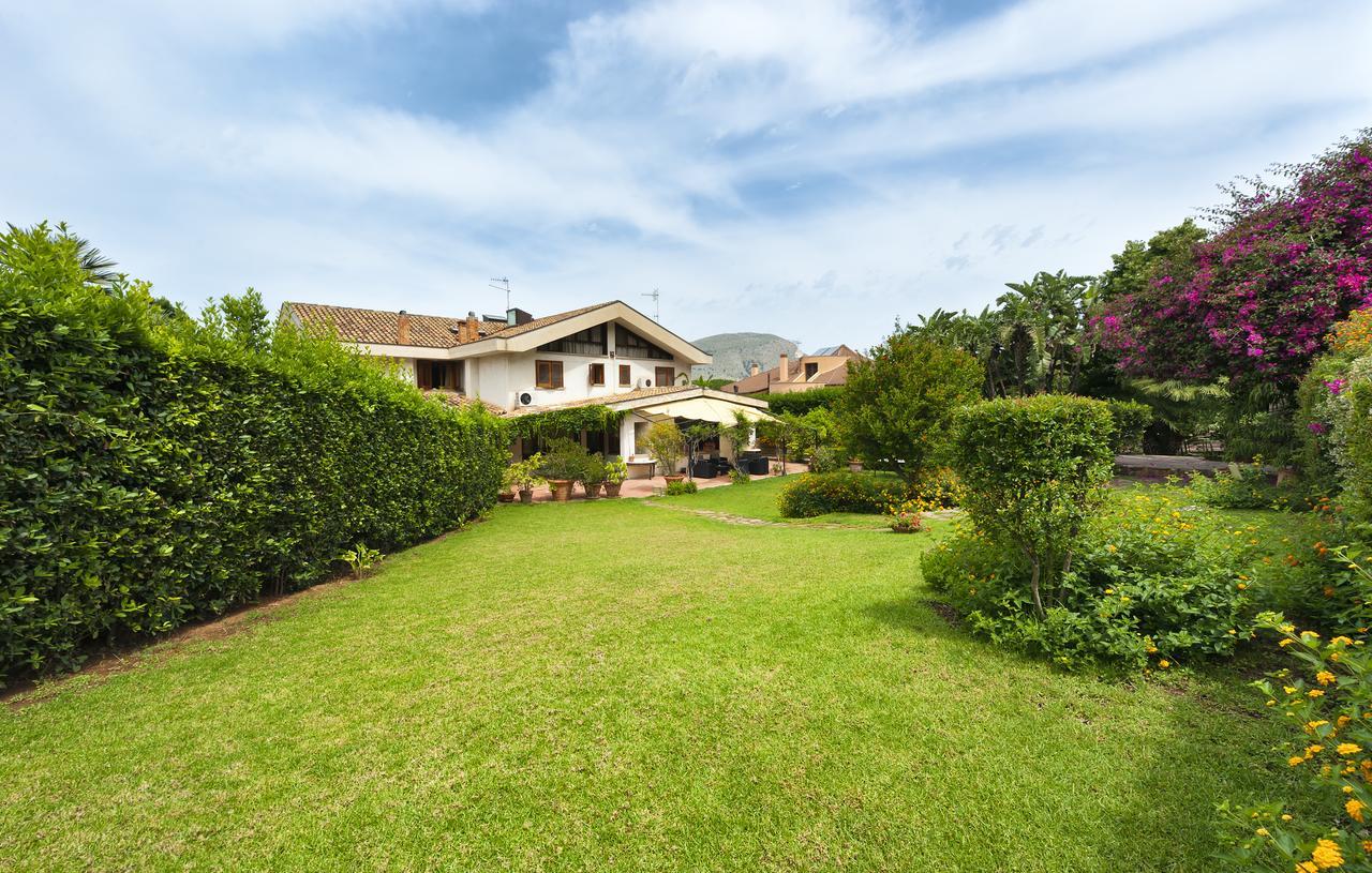 Bouganville Home Мондело Екстериор снимка